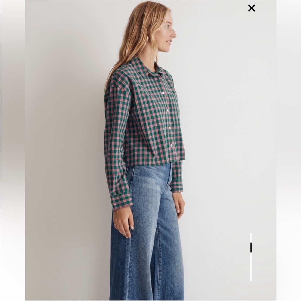 Plaid Button-Up Cropped Shirt - Picture 3 of 4